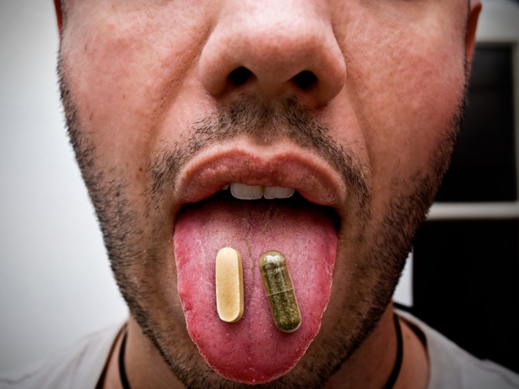 Your multivitamins and brain-boosting pills may be suspect, and regulators are cracking down on the $40 billion industry