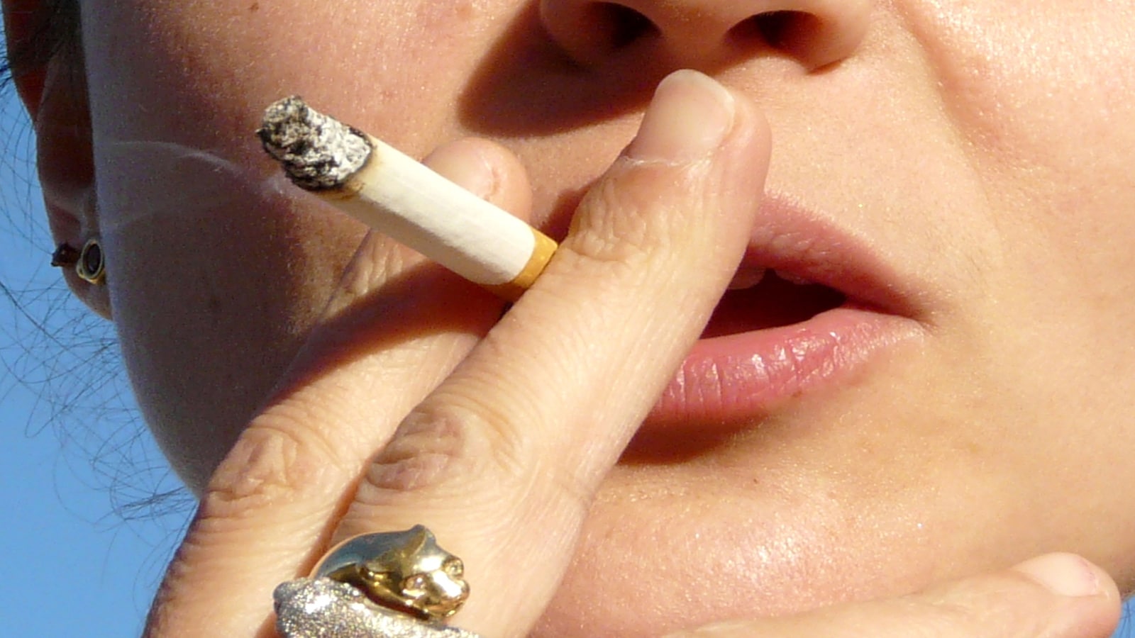 Researchers Reveal Breakthrough Way To Naturally Decrease Cigarette Cravings