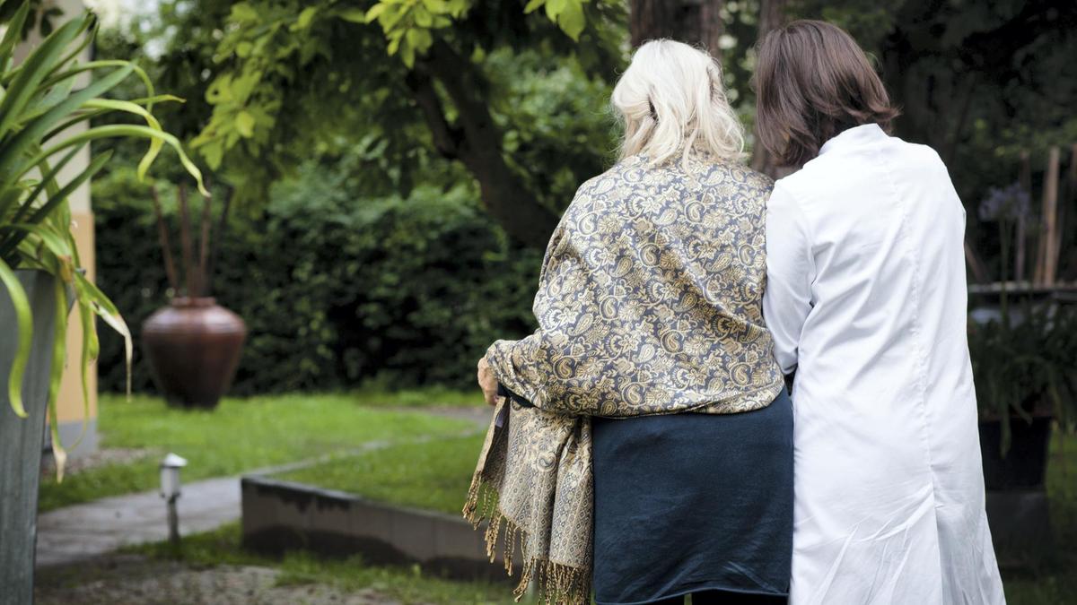 Stressed carers need more support as Alzheimer's cases increase
