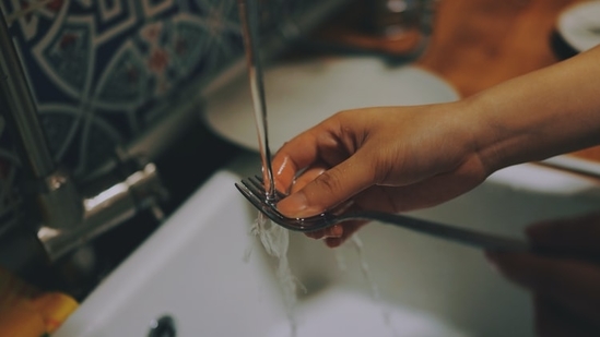 Here's how engaging in household chores may improve brain health