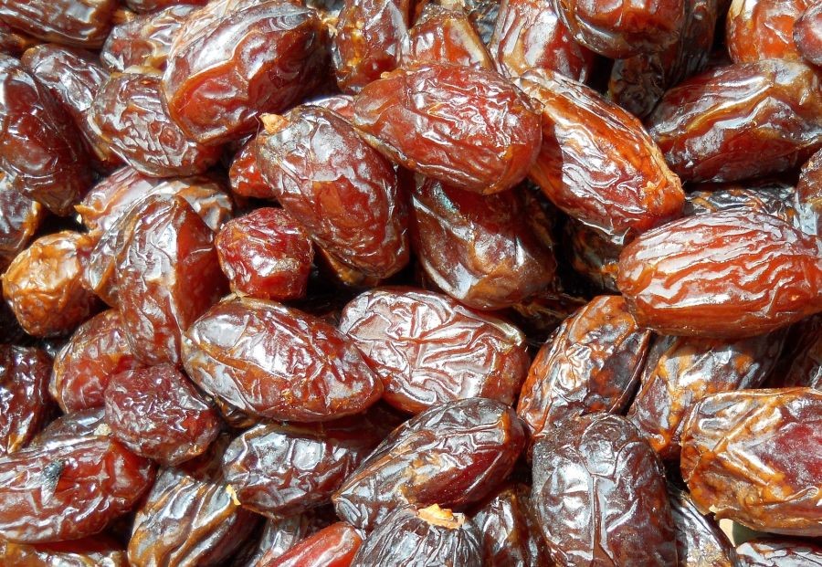 Dates and Ramadan connection: promote natural labor as well